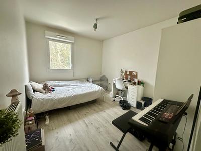 Appartement ancien - 66 m² - 3 pièces