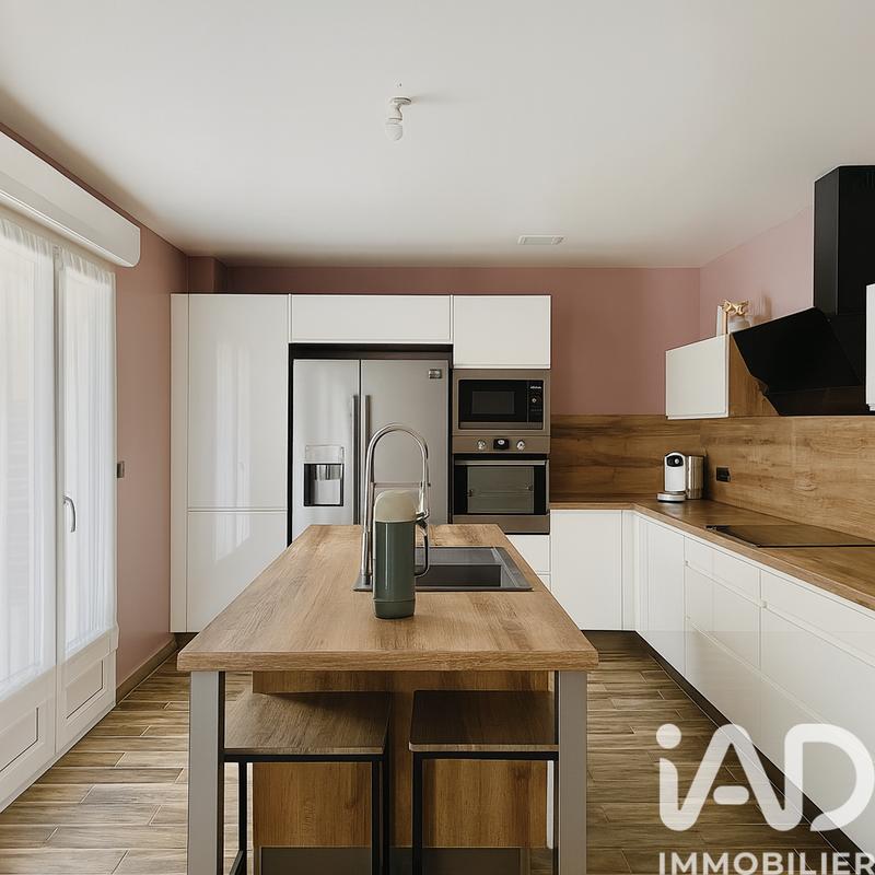 Maison - 150 m² - 7 pièces