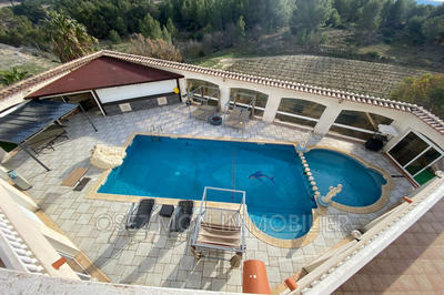 Maison chambre d'hôtes - 550 m² - 14 pièces