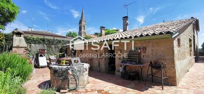 Maison - 160 m² - 8 pièces