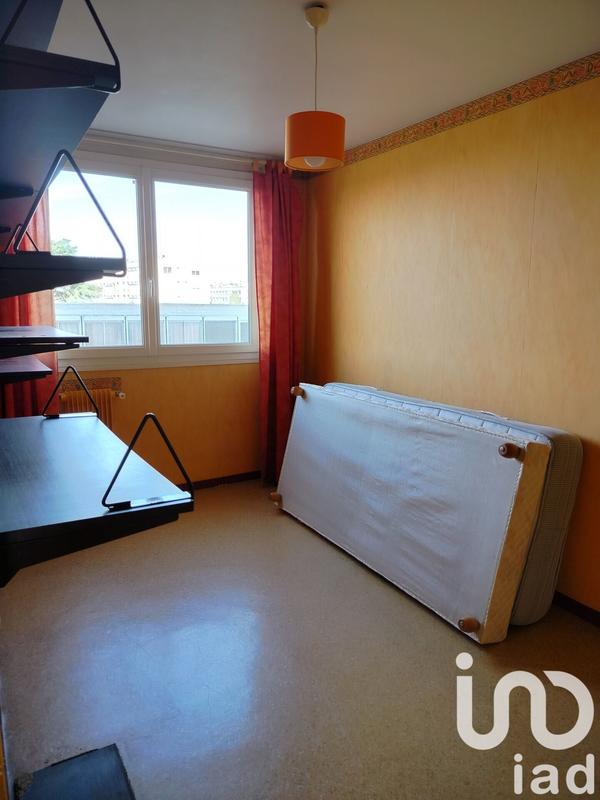 Appartement - 96 m² - 6 pièces