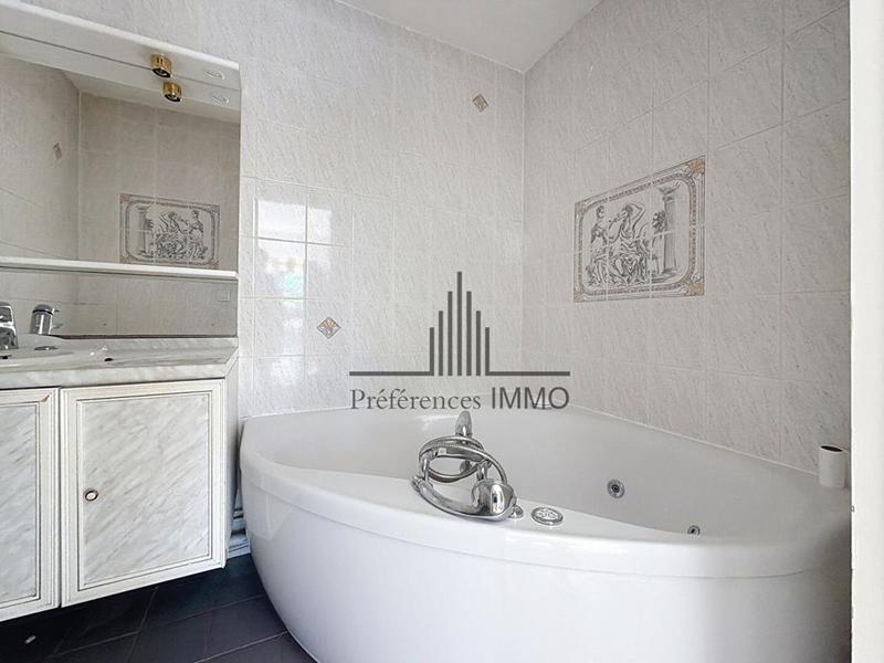 Appartement - 60 m² - 2 pièces