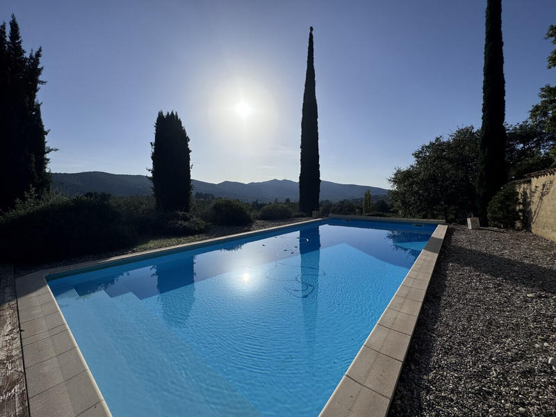 Maison - 364 m² - 11 pièces