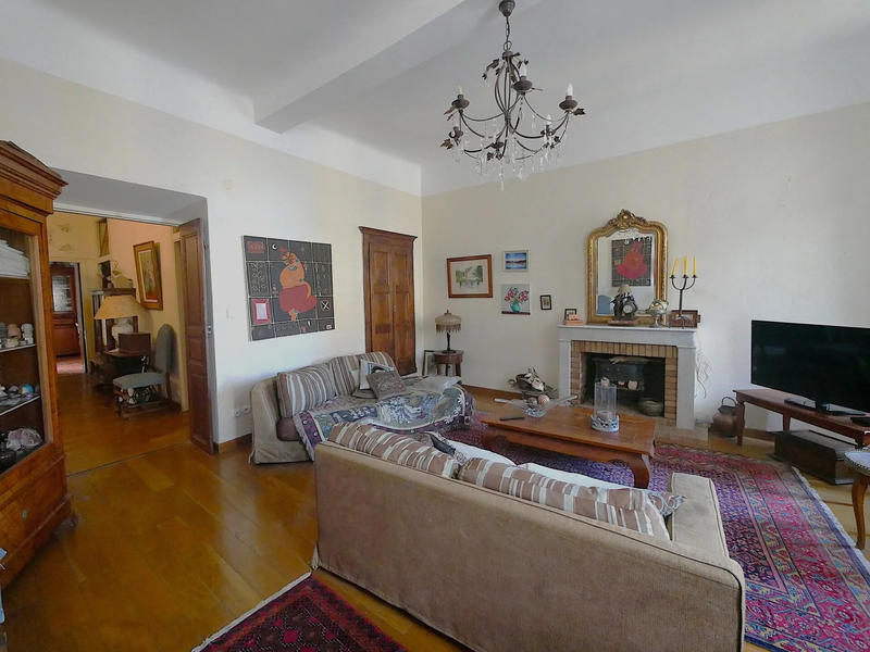 Appartement - 110 m² - 4 pièces