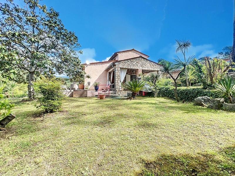 Villa - 184 m² - 5 pièces