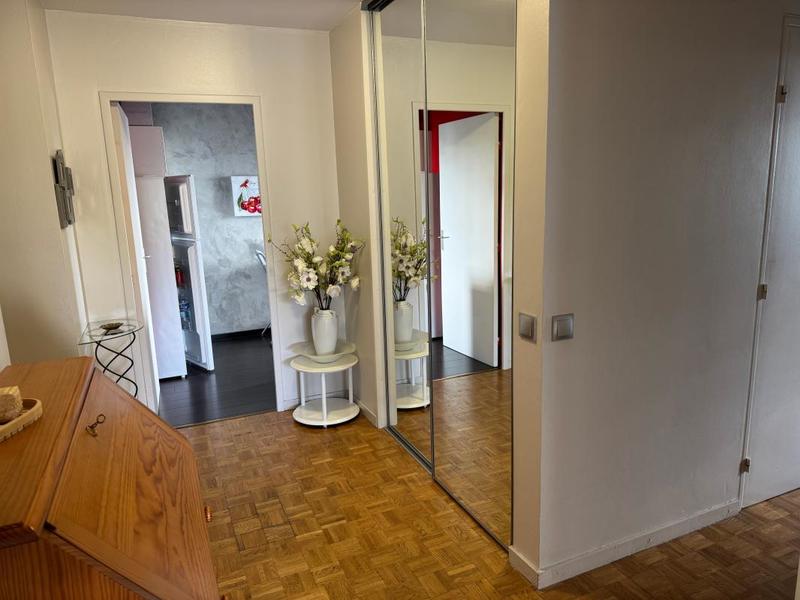 Appartement - 71 m² - 2 pièces