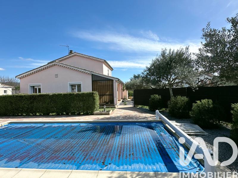 Maison - 140 m² - 7 pièces