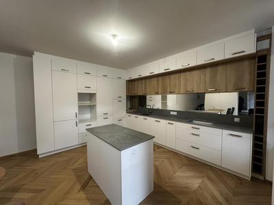 Maison - 134 m² - 4 pièces