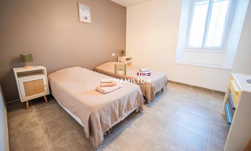 Longère - 269 m² - 9 pièces