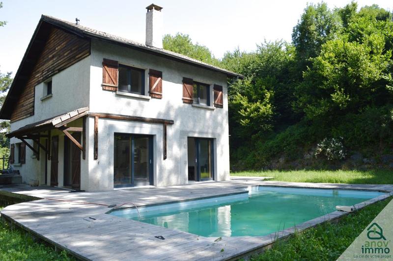 Maison - 134 m² - 7 pièces