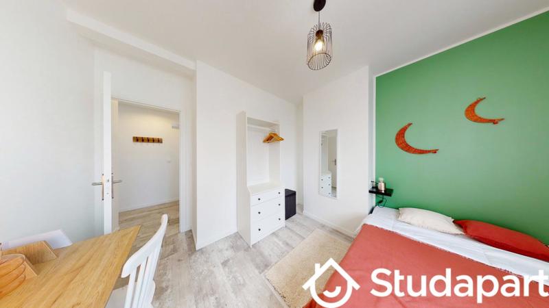 Chambre - 11 m² - 1 pièce