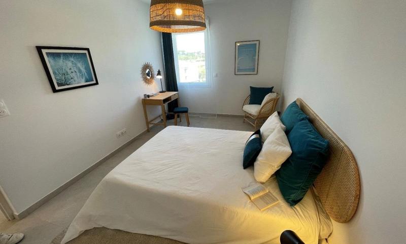 Appartement - 94 m² - 4 pièces