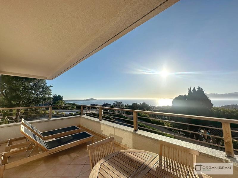 Appartement - 49 m² - 3 pièces