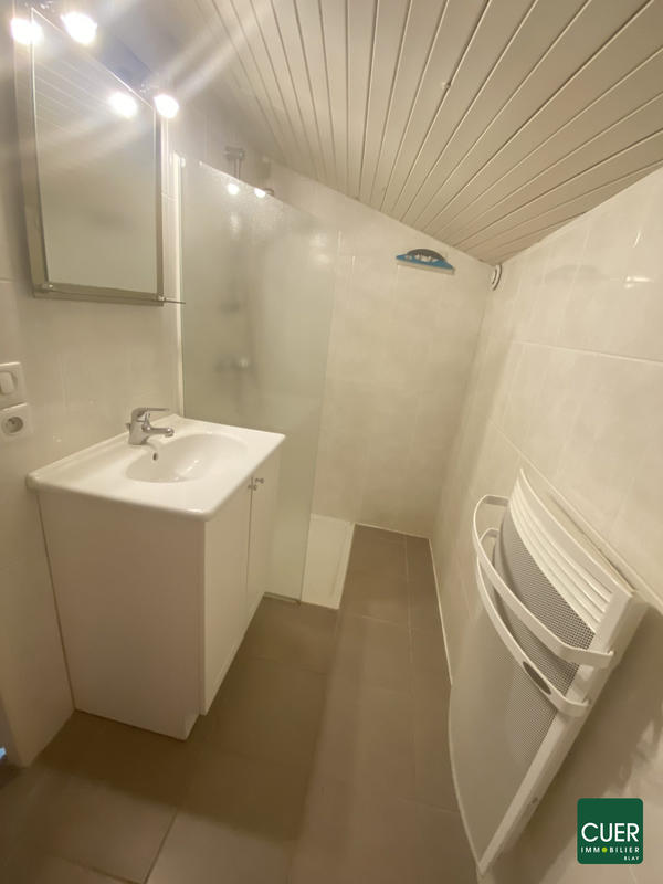 Appartement - 75 m² - 3 pièces