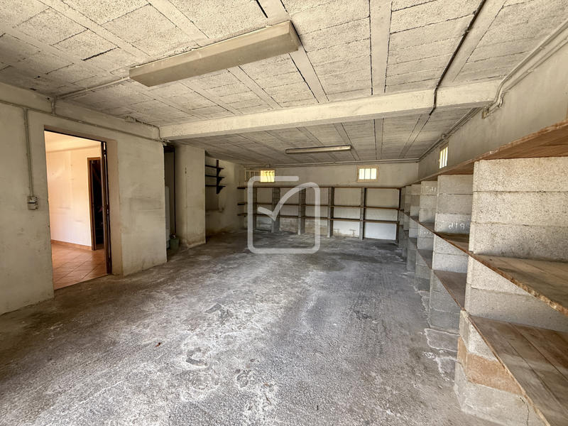 Maison - 190 m² - 6 pièces