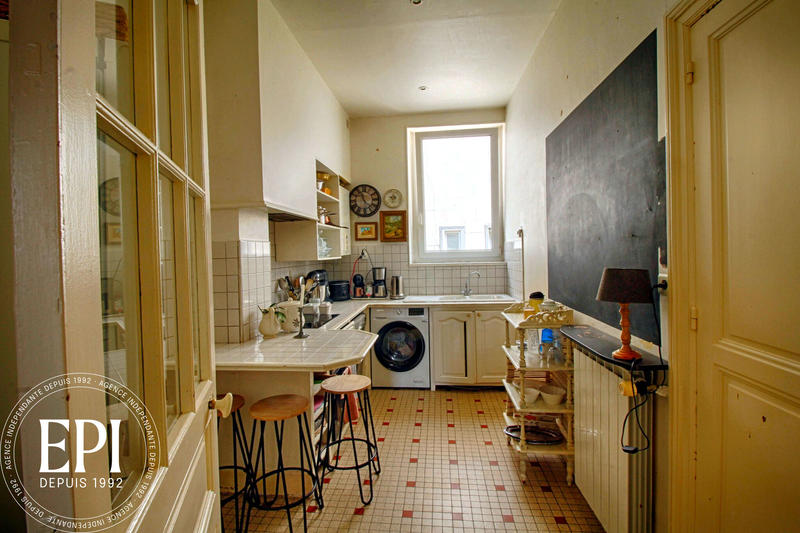 Appartement - 138 m² - 5 pièces