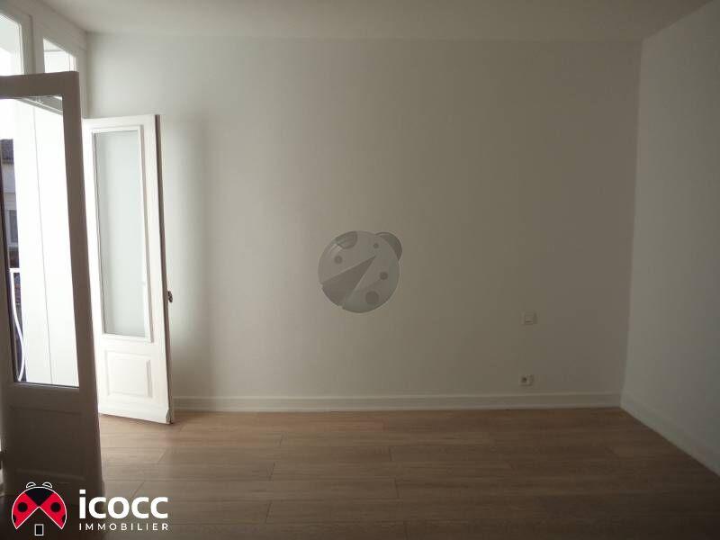 Appartement - 85 m² - 5 pièces