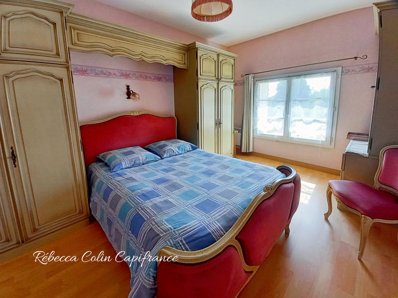 Maison - 200 m² - 7 pièces