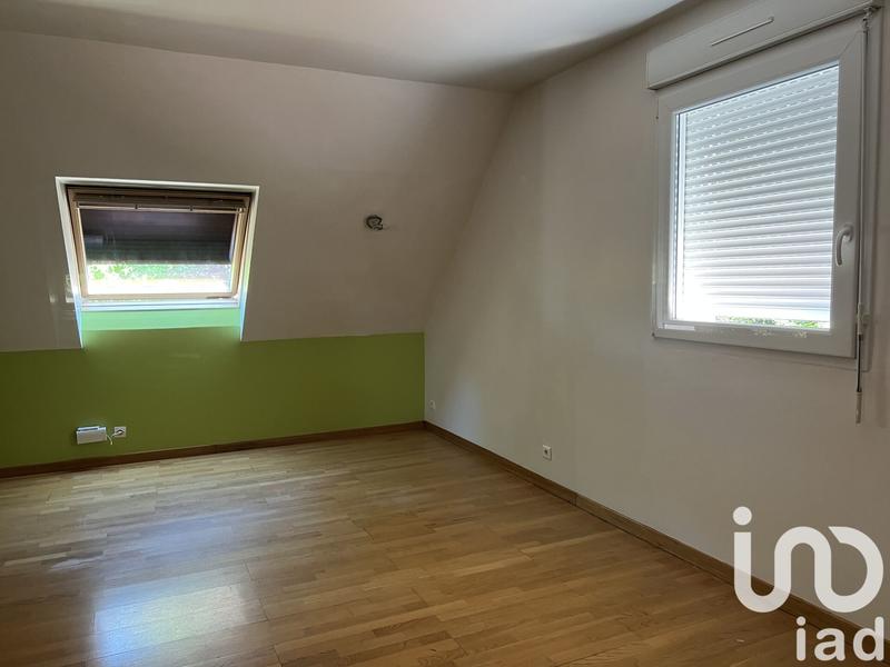 Maison - 187 m² - 9 pièces