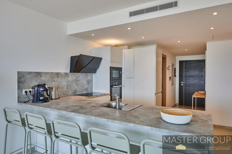 Appartement - 80 m² - 3 pièces