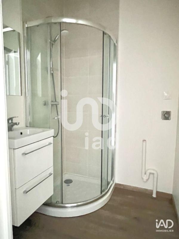 Bureau - 133 m² - 7 pièces