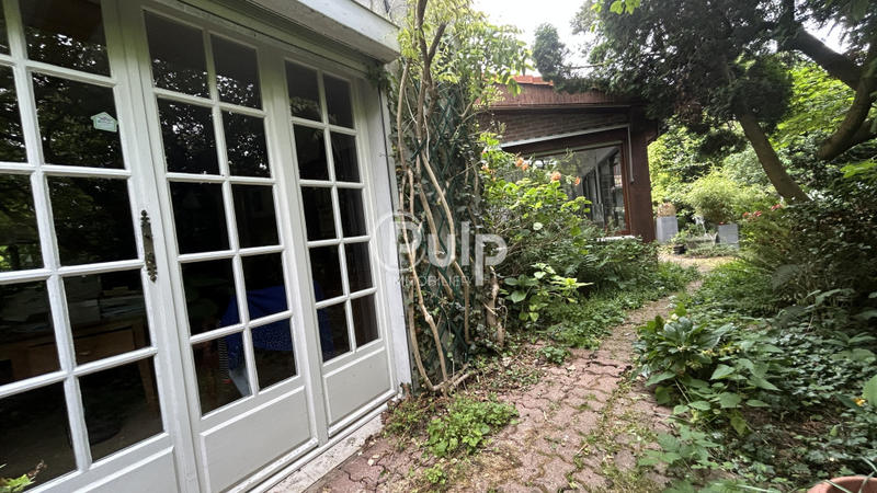 Maison - 197 m² - 8 pièces