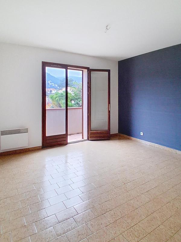 Appartement - 140 m² - 4 pièces