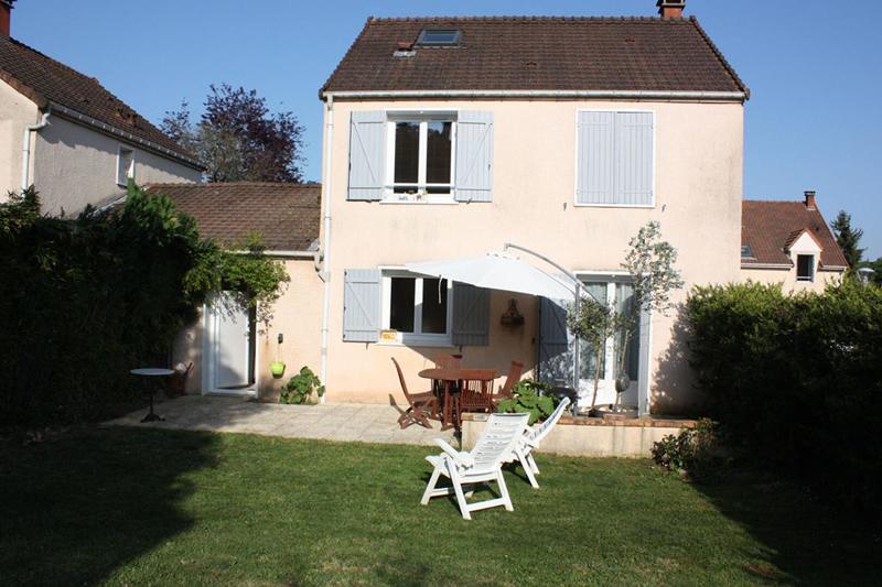 Maison - 85 m² - 6 pièces