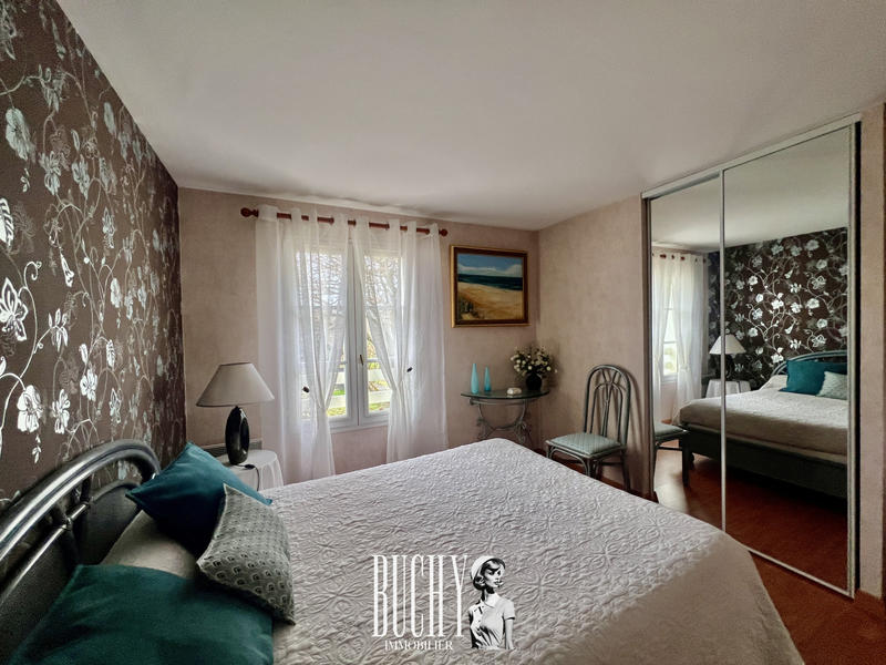 Maison - 166 m² - 6 pièces