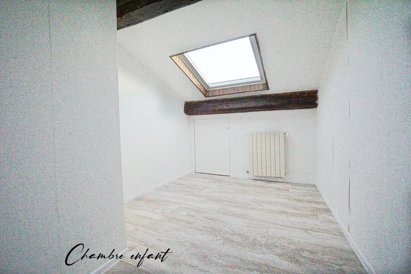 Appartement - 79 m² - 4 pièces