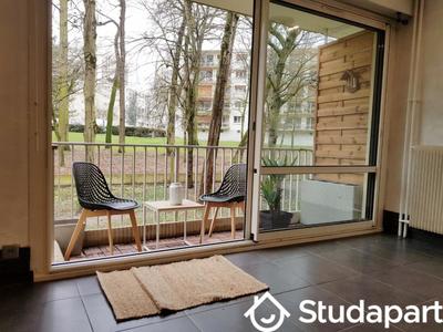 Chambre - 13 m² - 1 pièce