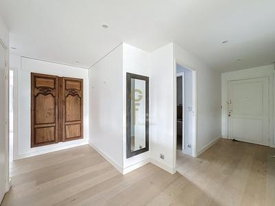 Appartement - 109 m² - 4 pièces