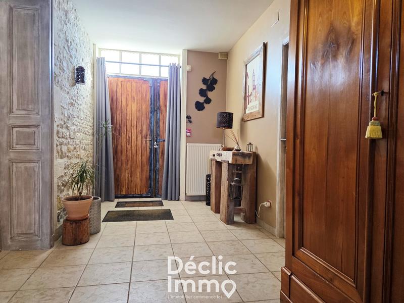 Maison bourgeoise - 460 m² - 17 pièces