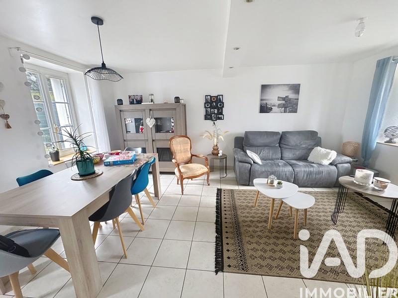 Maison - 106 m² - 7 pièces