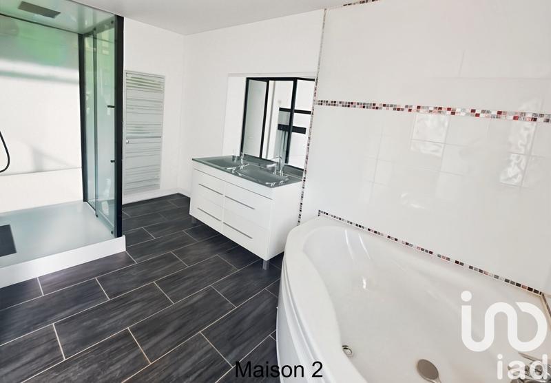 Maison - 266 m² - 10 pièces