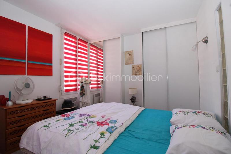 Maison - 205 m² - 7 pièces