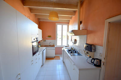 Maison - 270 m² - 8 pièces
