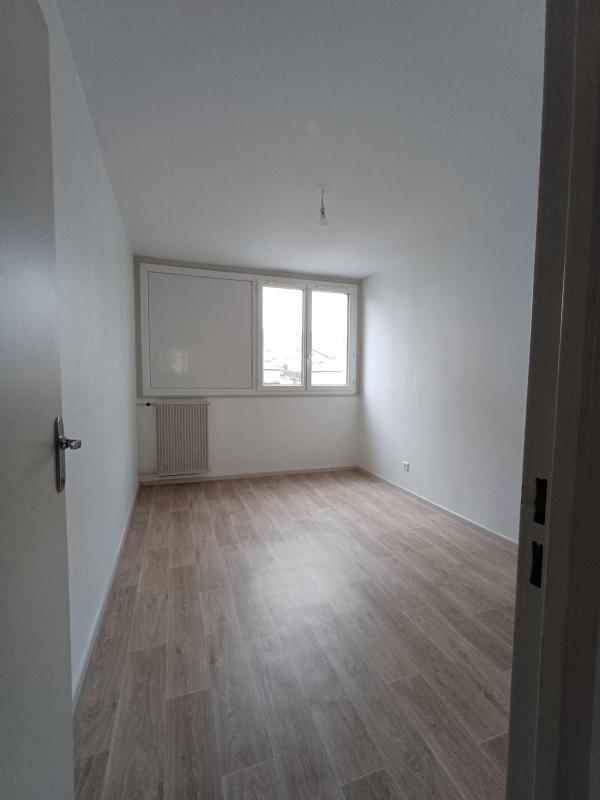 Appartement - 75 m² - 4 pièces