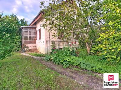 Maison - 104 m² - 6 pièces