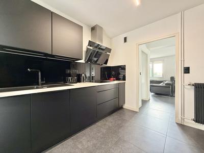 Appartement - 90 m² - 4 pièces