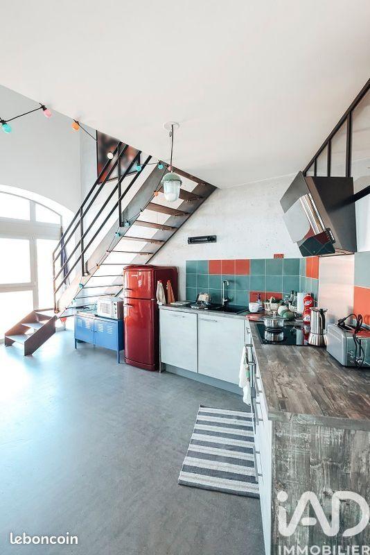 Loft - 177 m² - 5 pièces