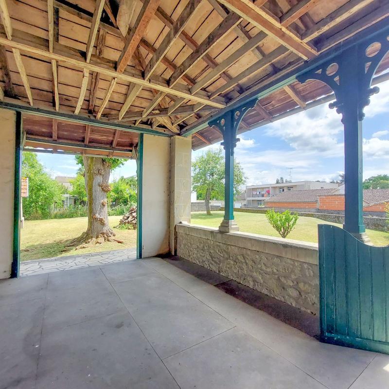 Maison traditionnelle - 115 m² - 10 pièces