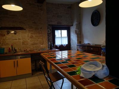 Maison - 202 m² - 6 pièces