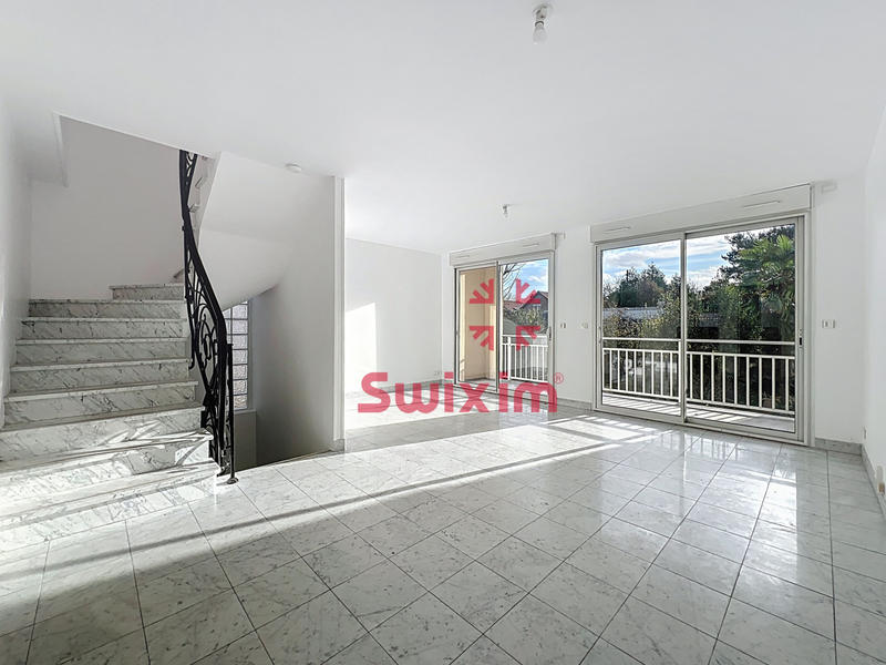 Maison - 102 m² - 4 pièces