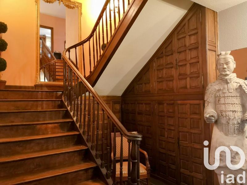 Maison de ville - 388 m² - 20 pièces