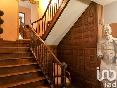 Maison de ville - 388 m² - 20 pièces