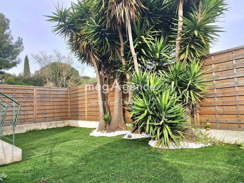 Appartement - 184 m² - 6 pièces