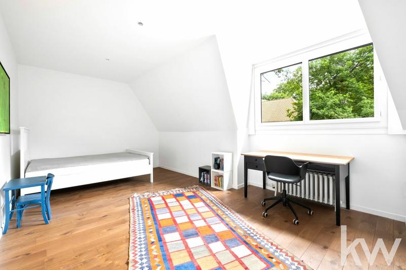 Maison d'architecte - 307 m² - 10 pièces