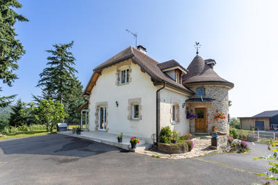 Maison - 200 m² - 5 pièces