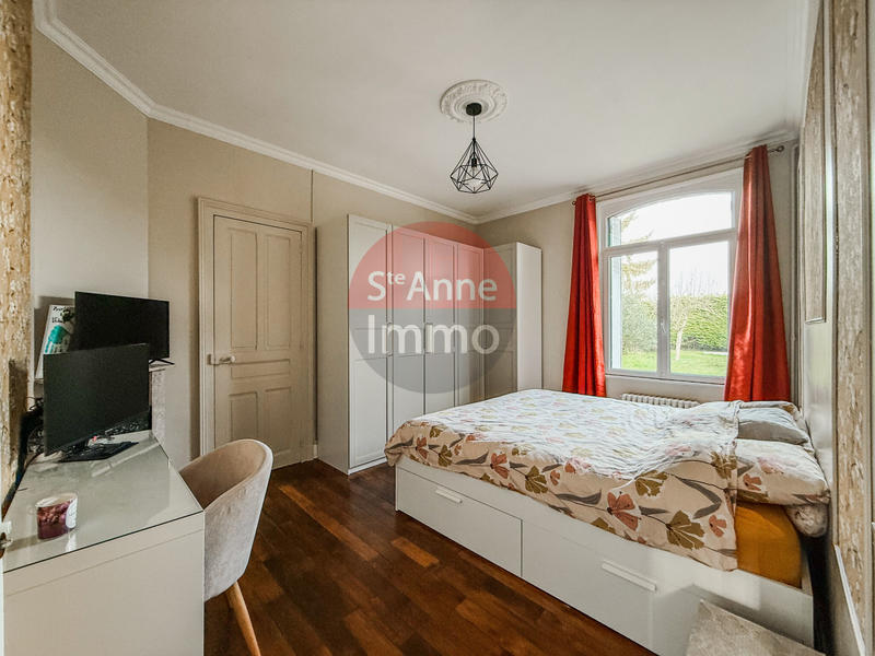 Maison - 140 m² - 6 pièces